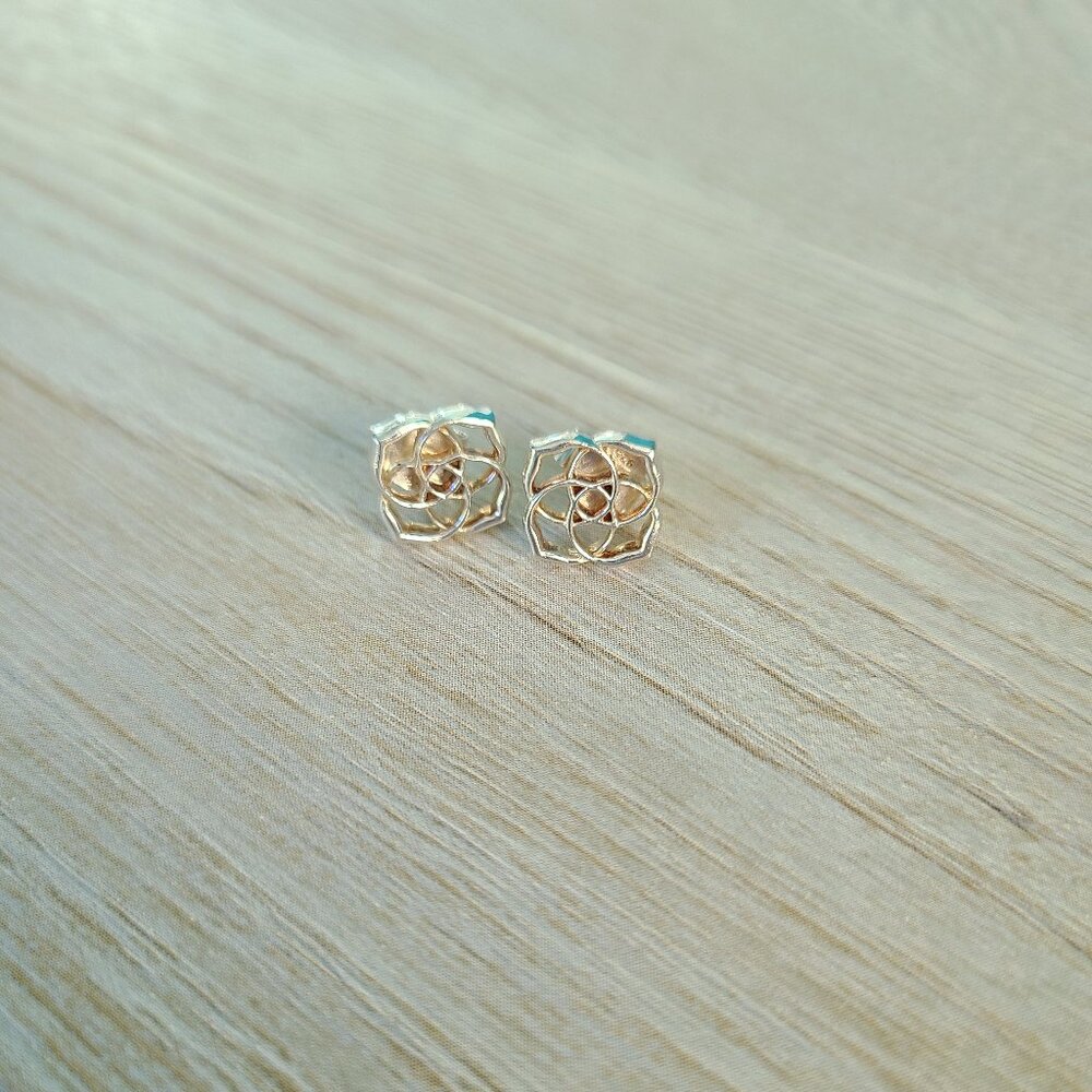 Kendra Scott Dira Stud Earrings in Sterling Silver